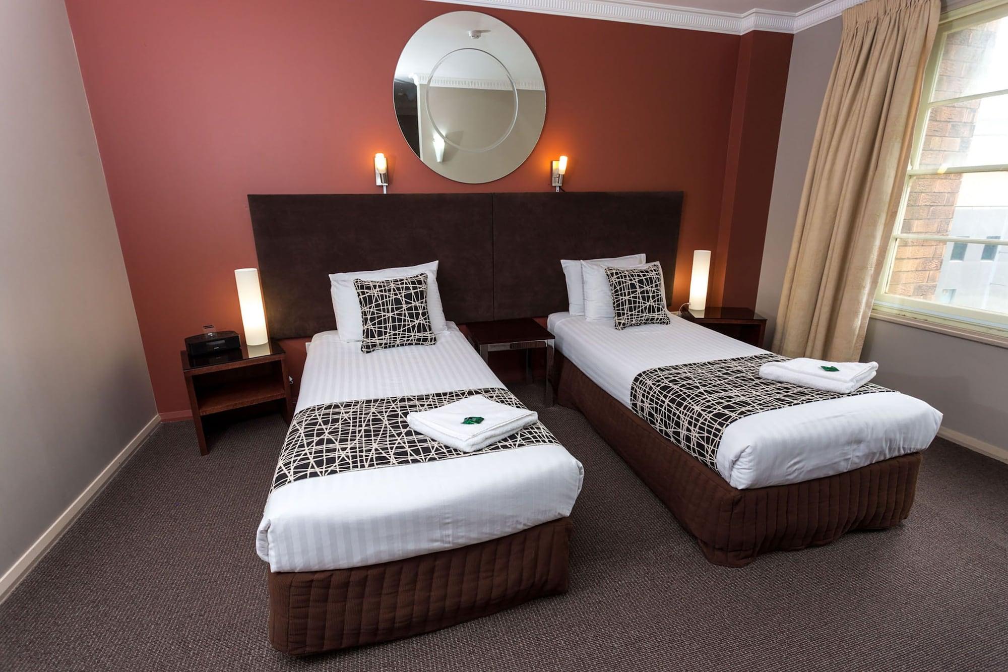 Clarendon Hotel Newcastle Buitenkant foto