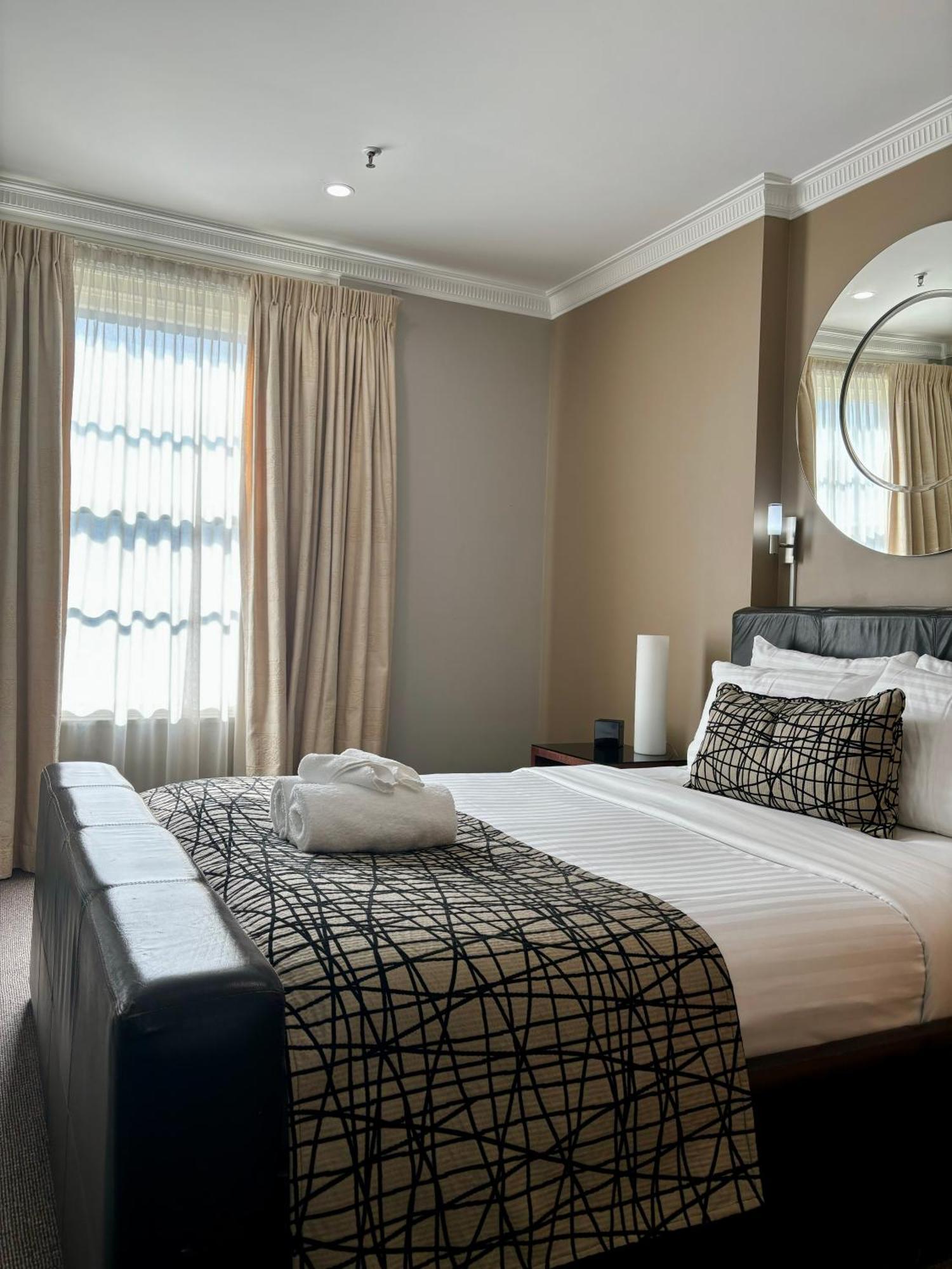 Clarendon Hotel Newcastle Buitenkant foto