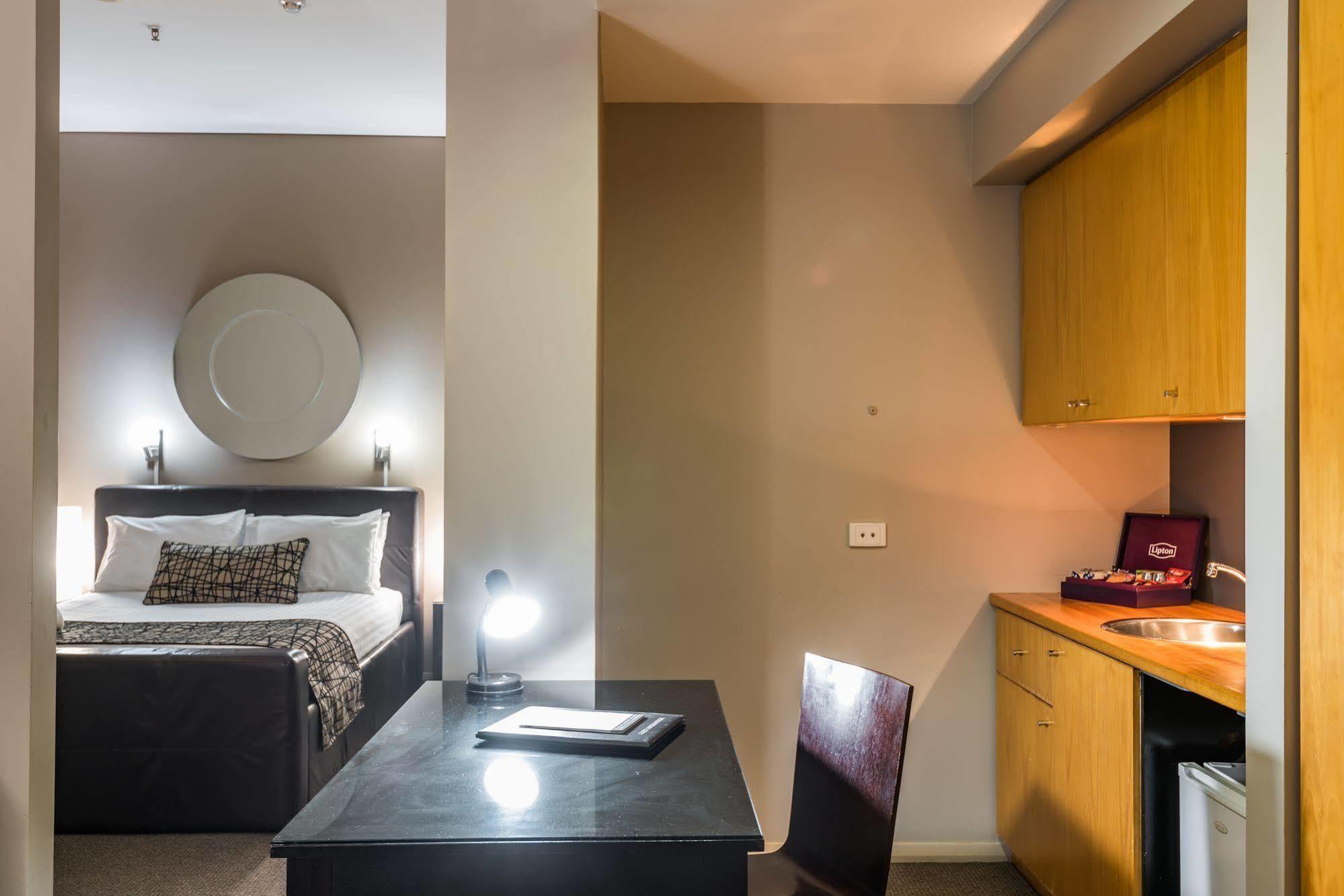 Clarendon Hotel Newcastle Buitenkant foto